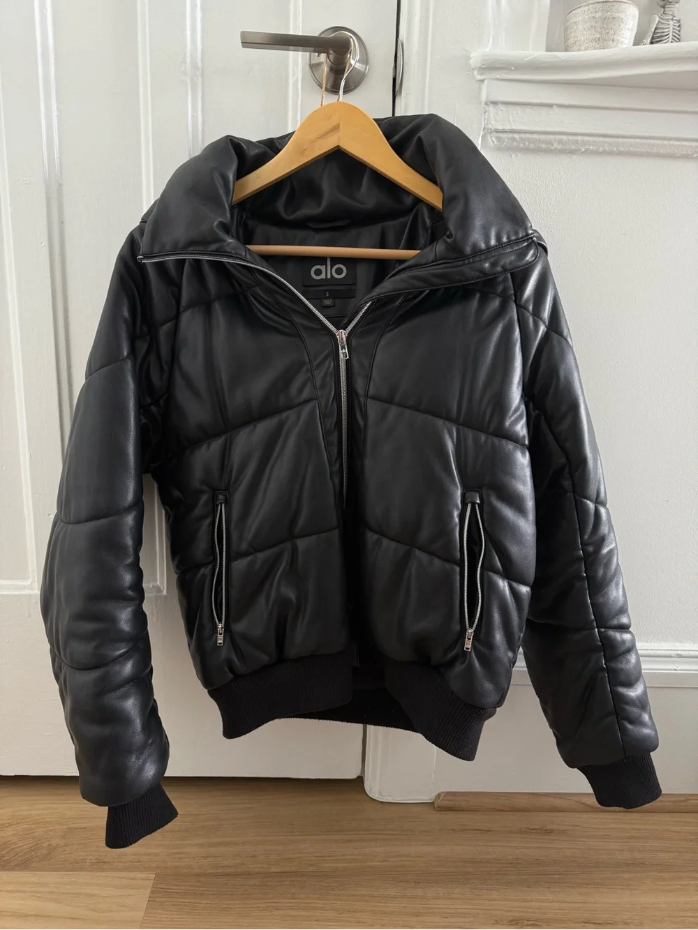 ALO Yoga good used